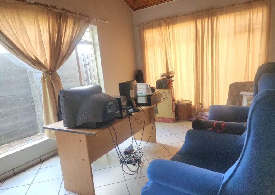 5 Bedroom Property for Sale in Brits North West